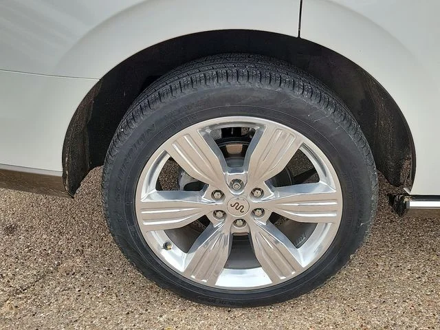 Used 2024 White Ford King Ranch image 14