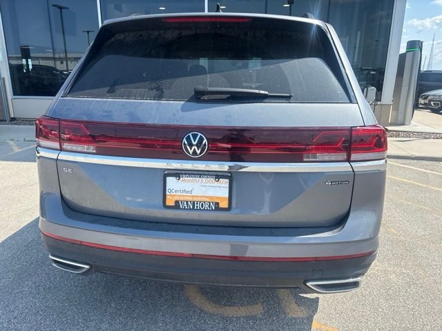 Used 2024 Silver Volkswagen 2.0T SE image 6