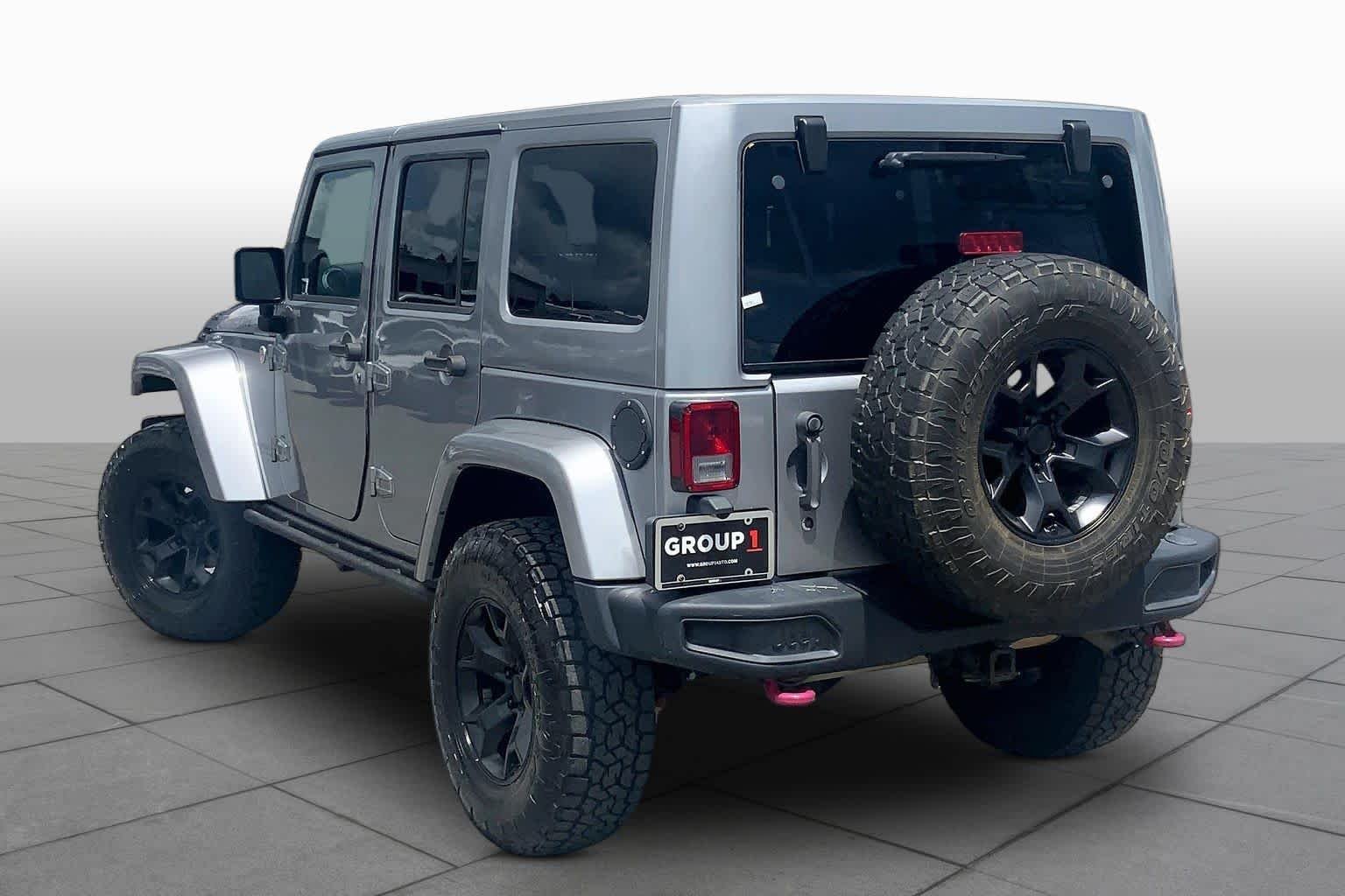 Used 2014 Billet Clearcoat Metallic Jeep Rubicon X image 12