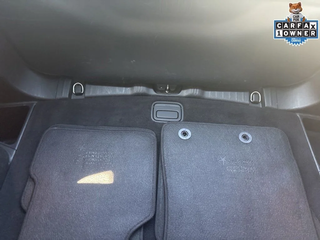 Used 2022 Silver Jeep Latitude Lux image 32