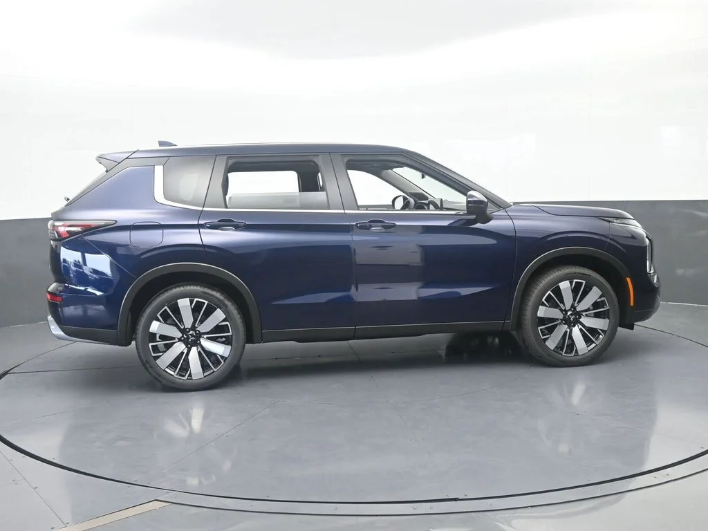 New 2026 Blue Mitsubishi SE 1.5T 2WD image 7