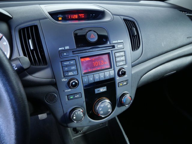 Used 2012 Silver Kia EX image 20