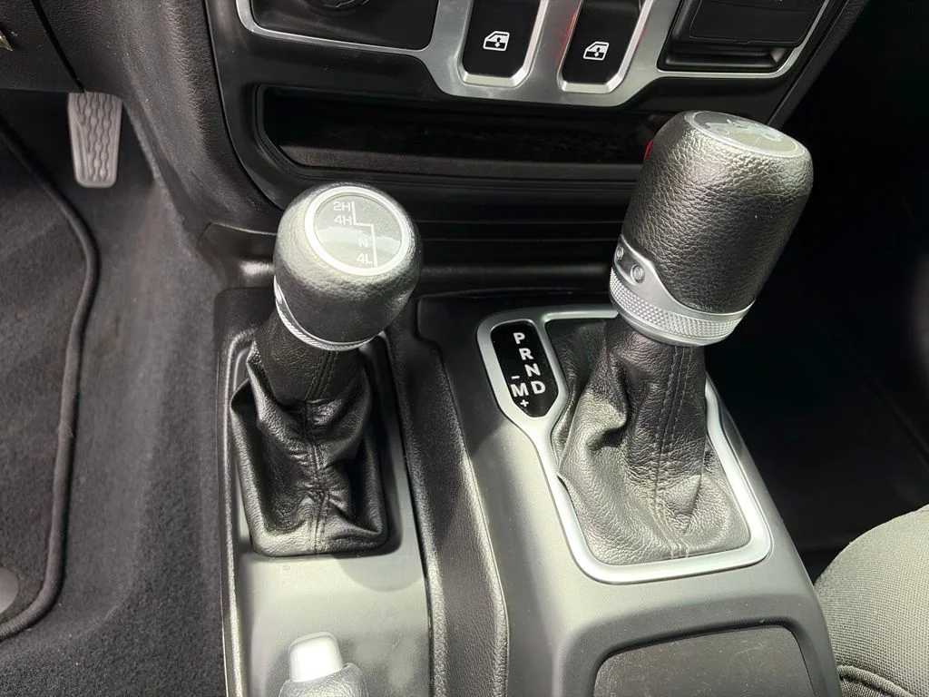 Certified Used 2018 Black Jeep Sport S image 28