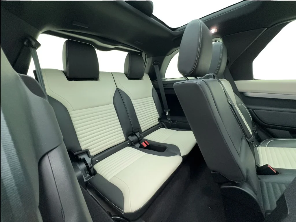 2023 Land Rover Discovery HSE R Dynamic - Photo 31