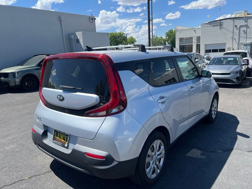 Used 2020 Silver Kia LX image 9