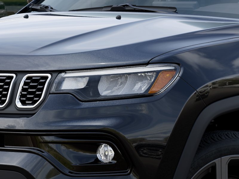 New 2026 Diamond Black Crystal Pearl-Coat Exterior Paint Jeep Limited image 19