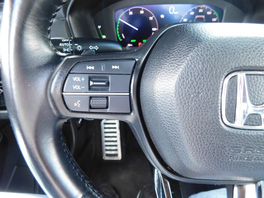 Used 2023 Silver Honda Sport-L image 25