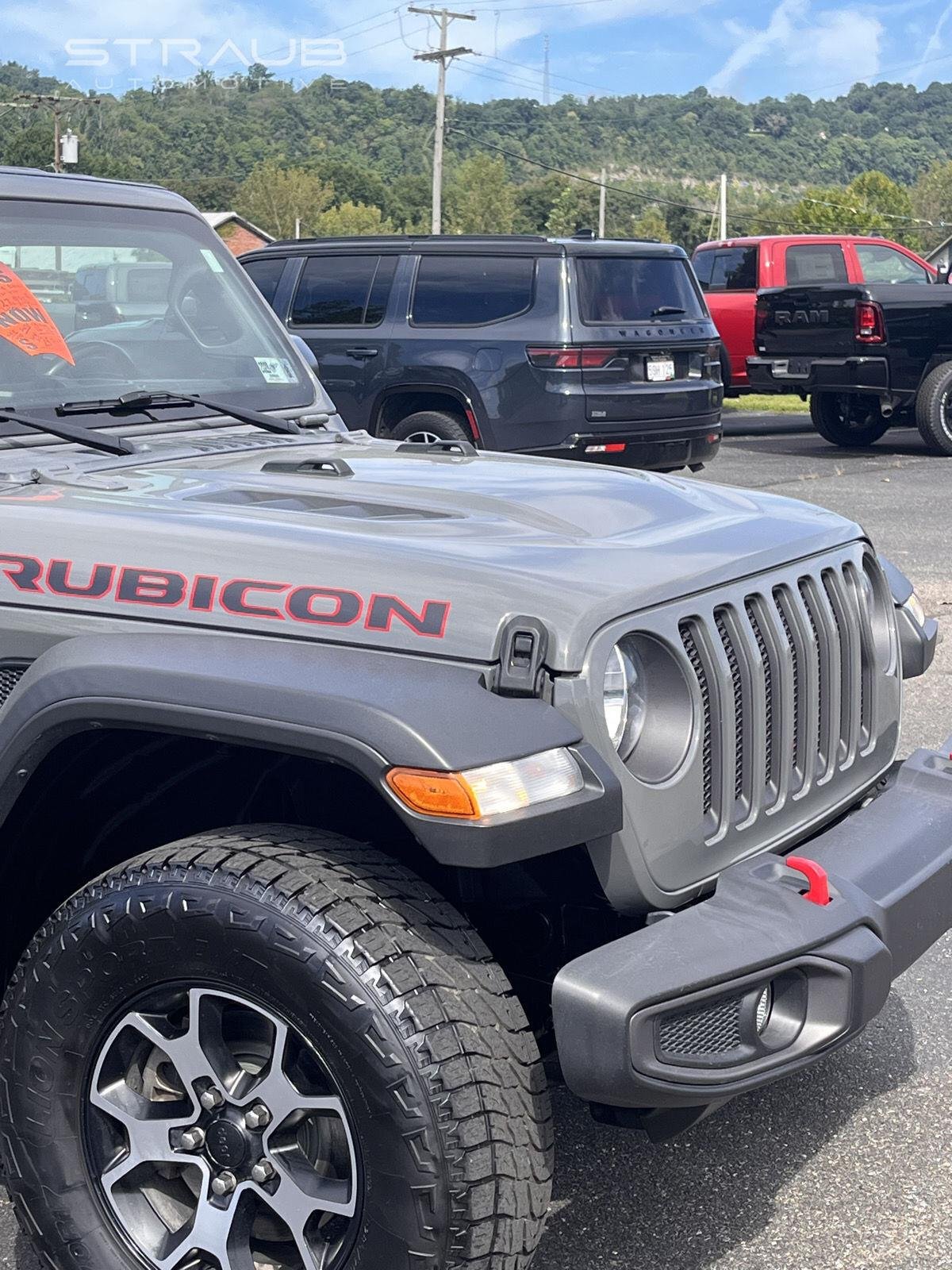 Used 2021 Sting-Gray Clearcoat Jeep Unlimited Rubicon image 10