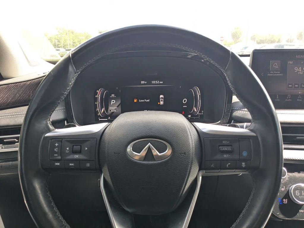 Used 2023 Gray INFINITI Sensory image 21