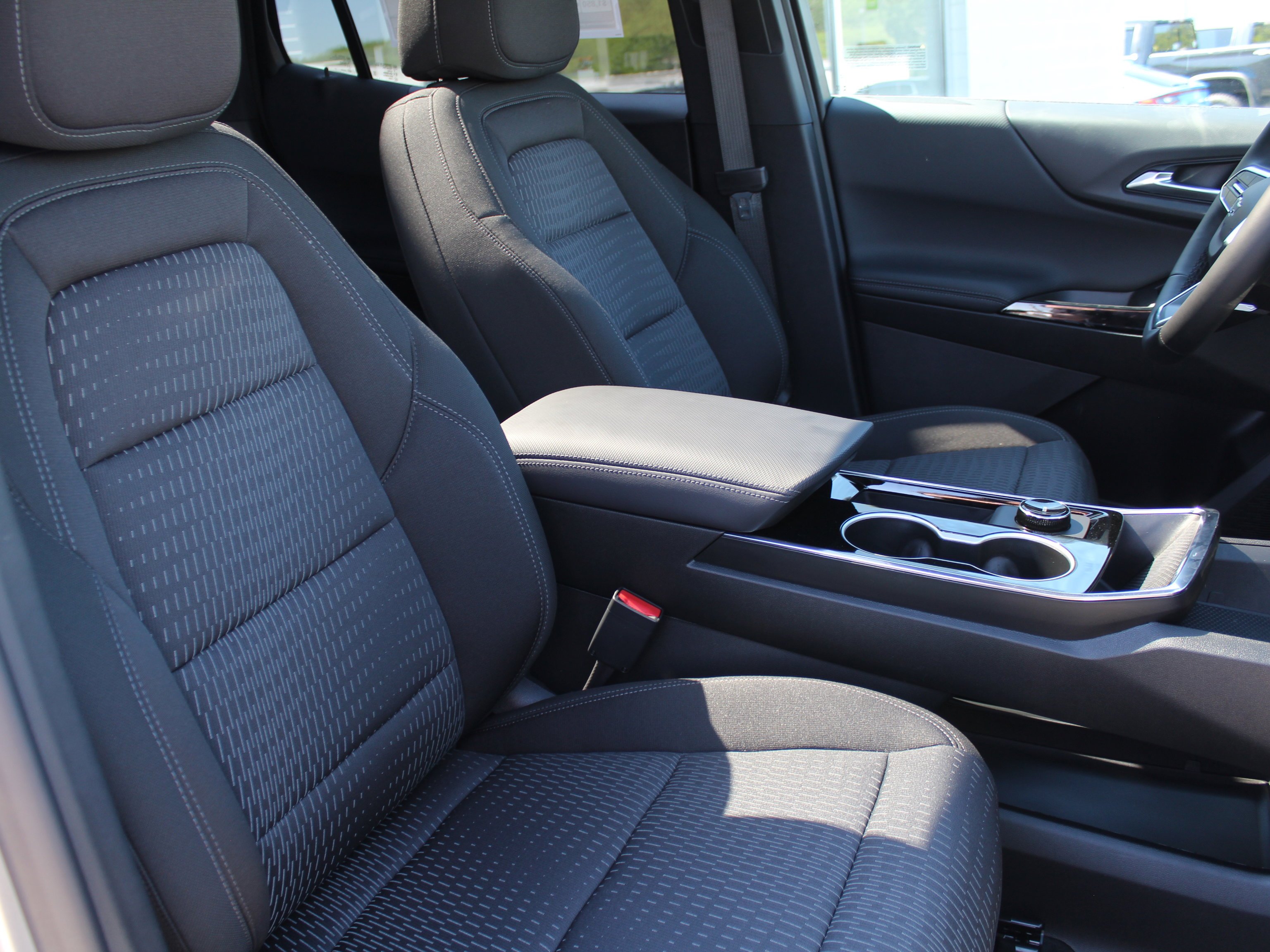 2026 Chevrolet Equinox LT - Photo 16