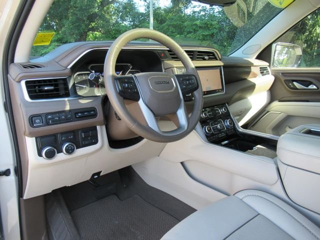 Used 2021 Beige GMC Denali image 20