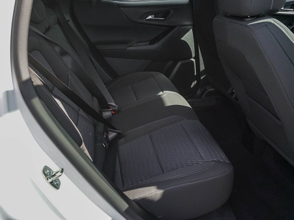 New 2026 Summit White Chevrolet LT image 13