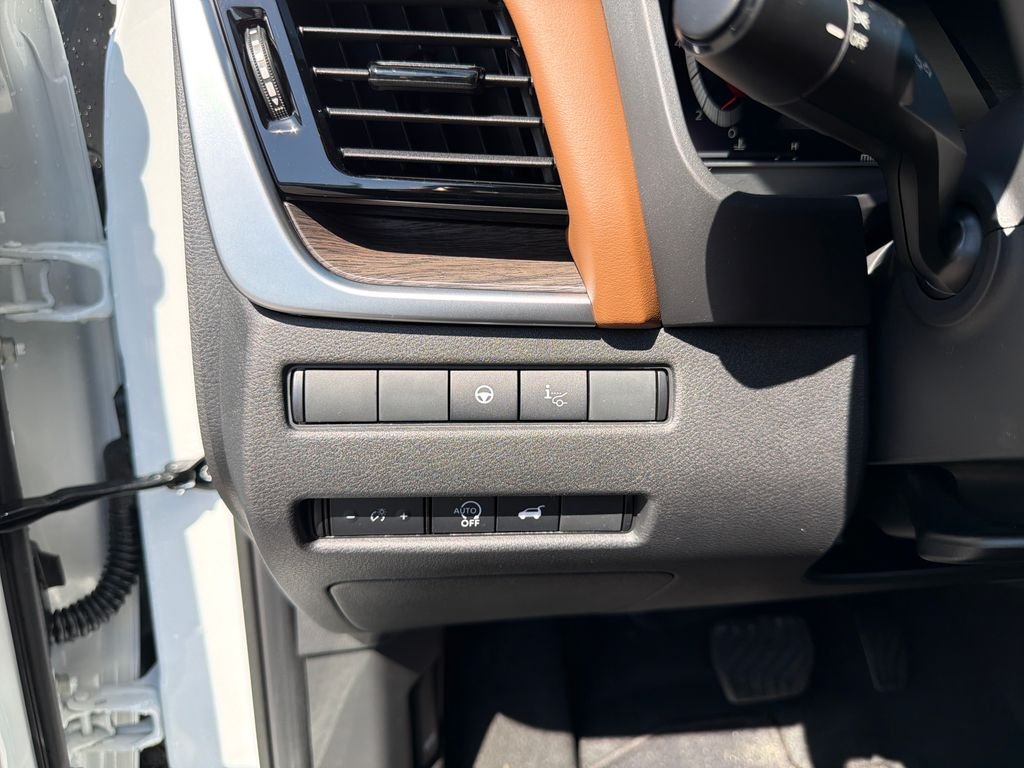 New 2026 Nissan Rogue Platinum 4D Sport Utility