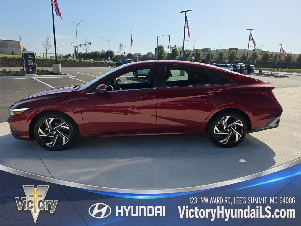 Used 2024 Hyundai Elantra Limited with VIN KMHLP4DG7RU793726 for sale in Kansas City