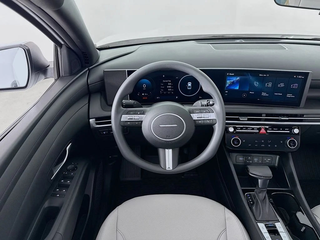 New 2026 Atlas White Hyundai SEL Activity image 22