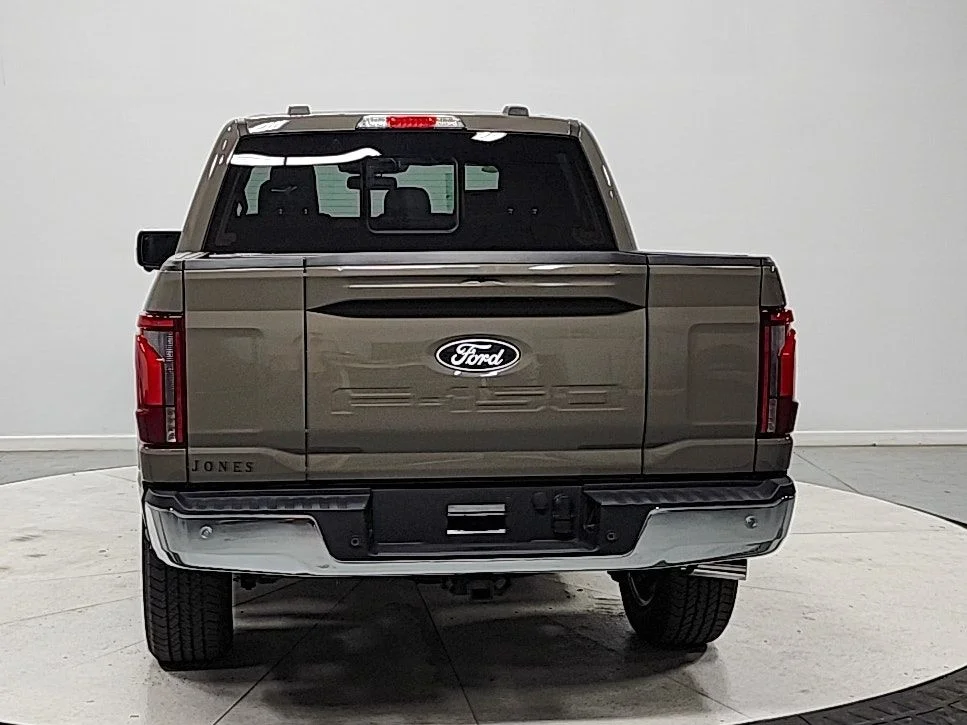 New 2026 Gray Ford Lariat image 6