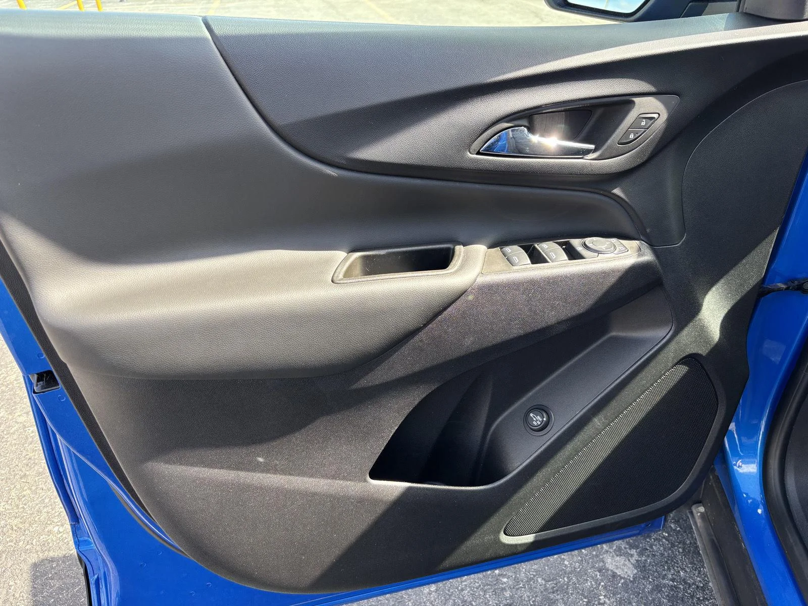 Used 2024 Riptide Blue Metallic Chevrolet LT image 15