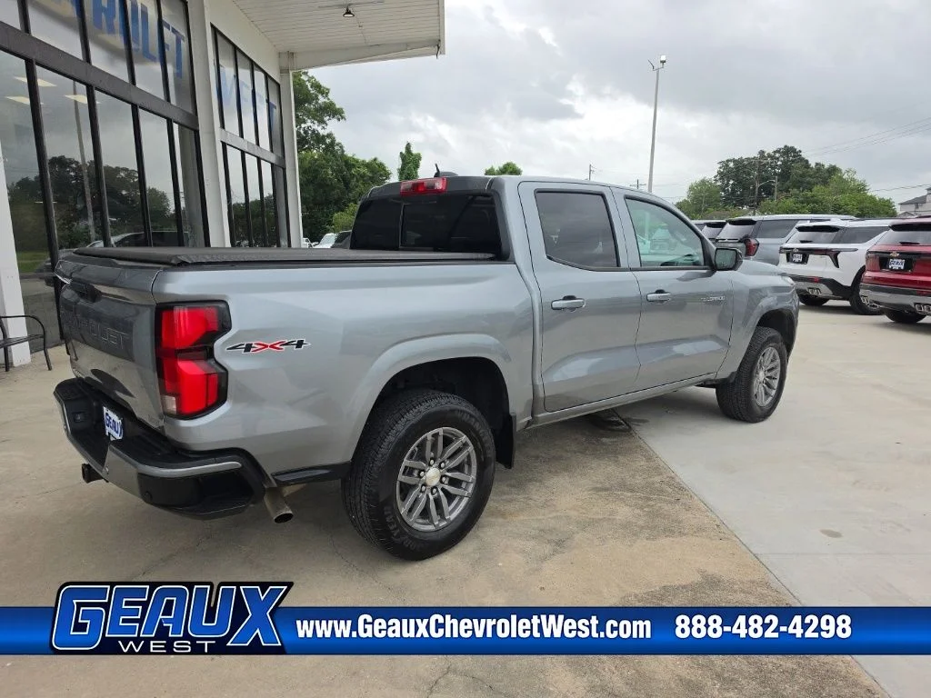 Used 2025 Gray Chevrolet LT image 12