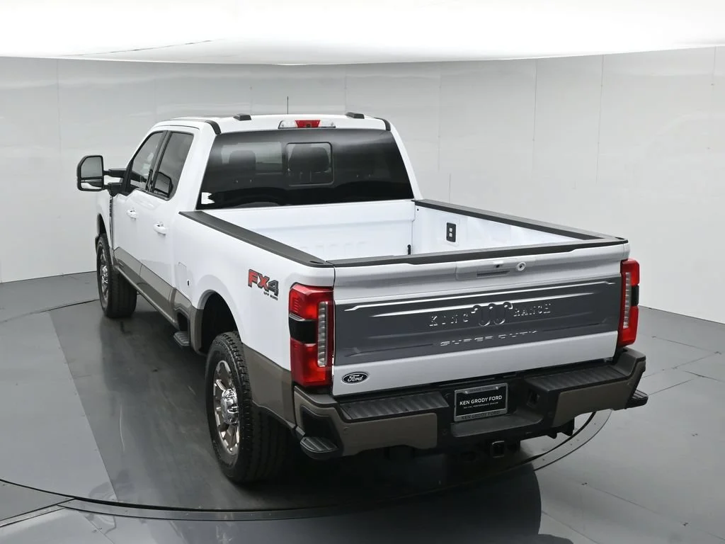 New 2027 Oxford White Ford King Ranch image 44