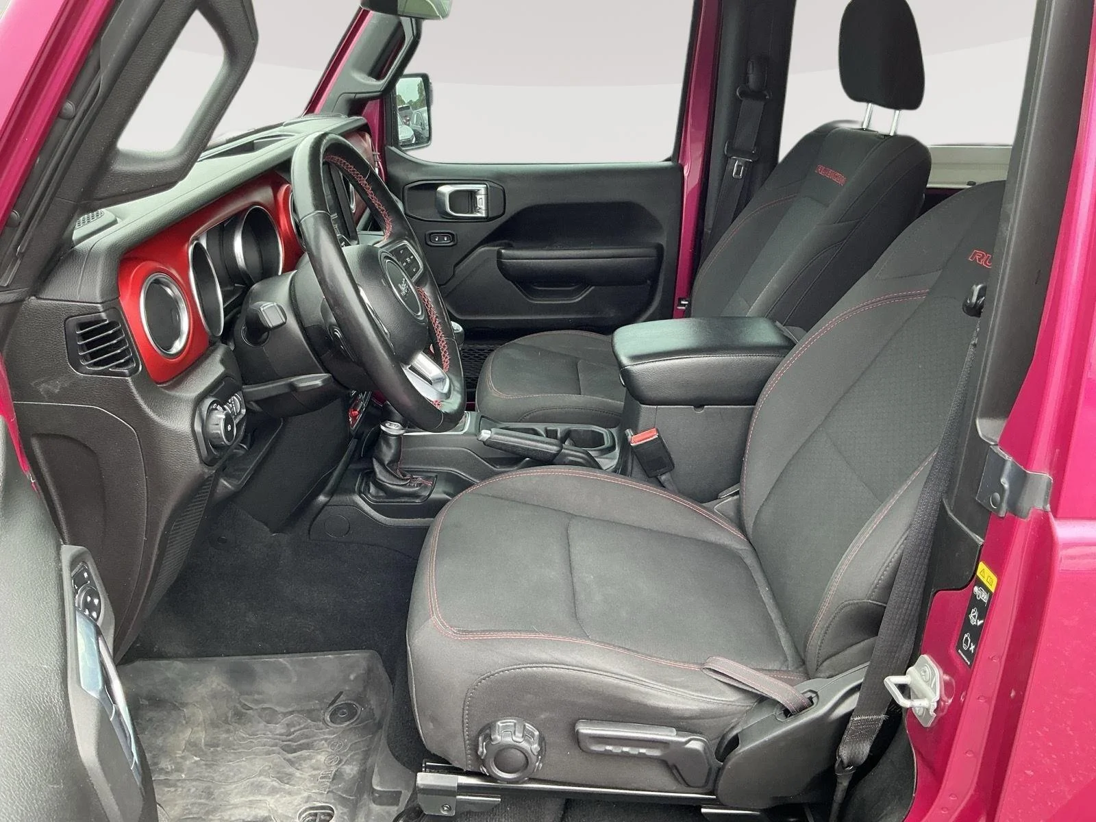 Used 2022 Limited Edition Tuscadero Pearlcoat Jeep Rubicon image 3