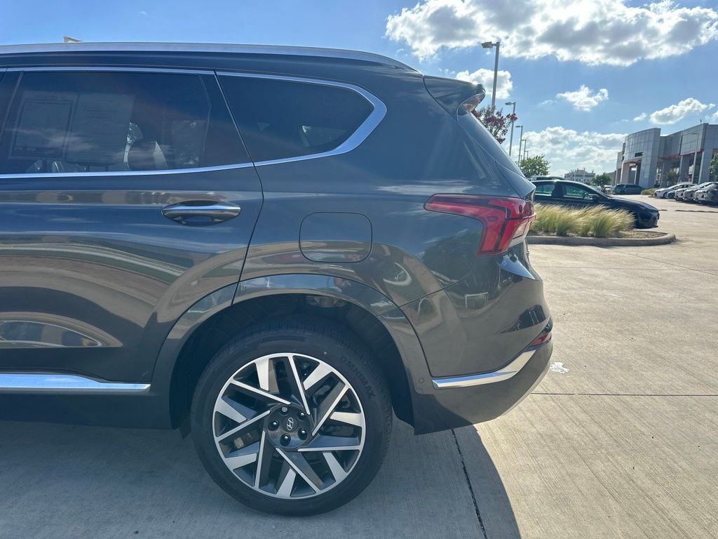 Used 2023 Gray Hyundai Calligraphy image 3