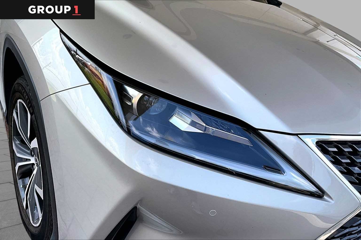 Certified Used 2020 Moonbeam Beige Metallic Lexus  image 25