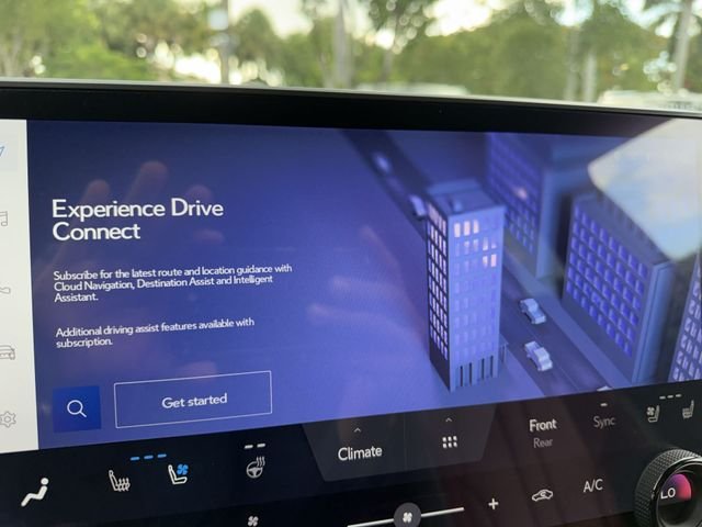 2023 Lexus RX Hybrid 500h - Photo 18