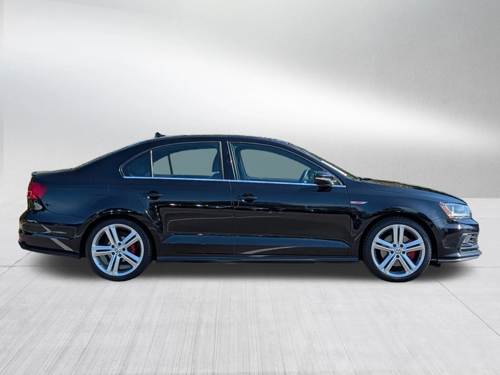 Used 2017 Deep Black Pearl Volkswagen GLI image 8