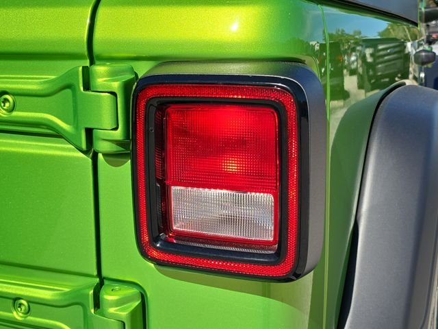 New 2026 Mojito Clear-Coat Exterior Paint Jeep Sport S image 8