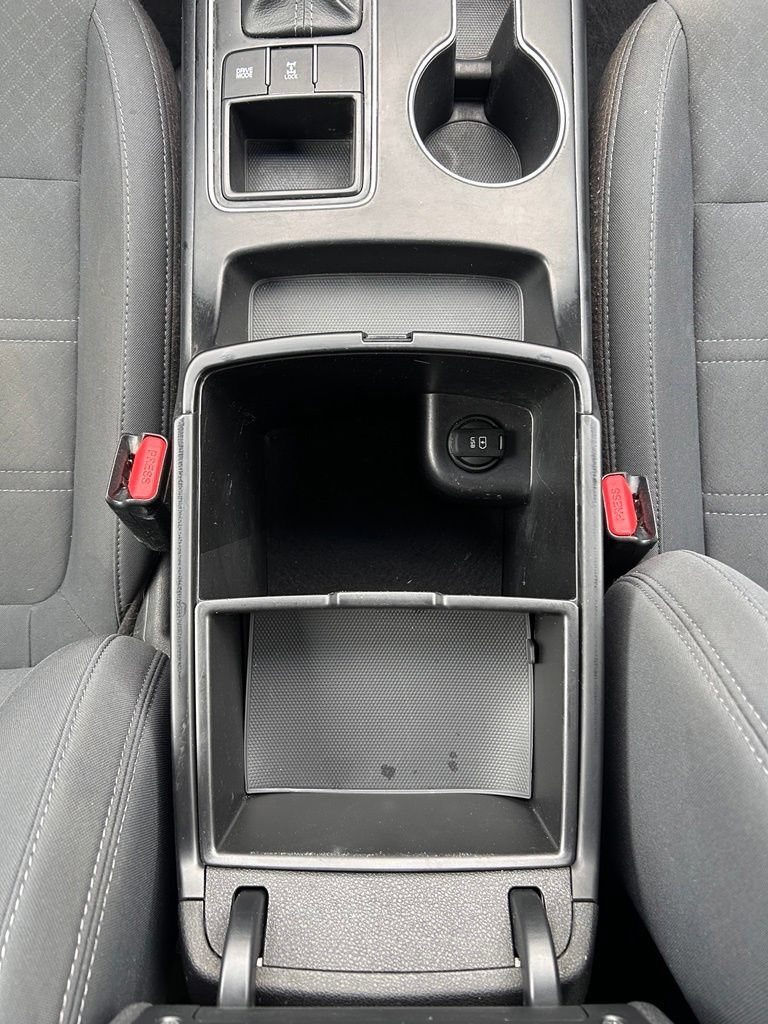 Used 2019 Silver Kia 3.3L LX image 27
