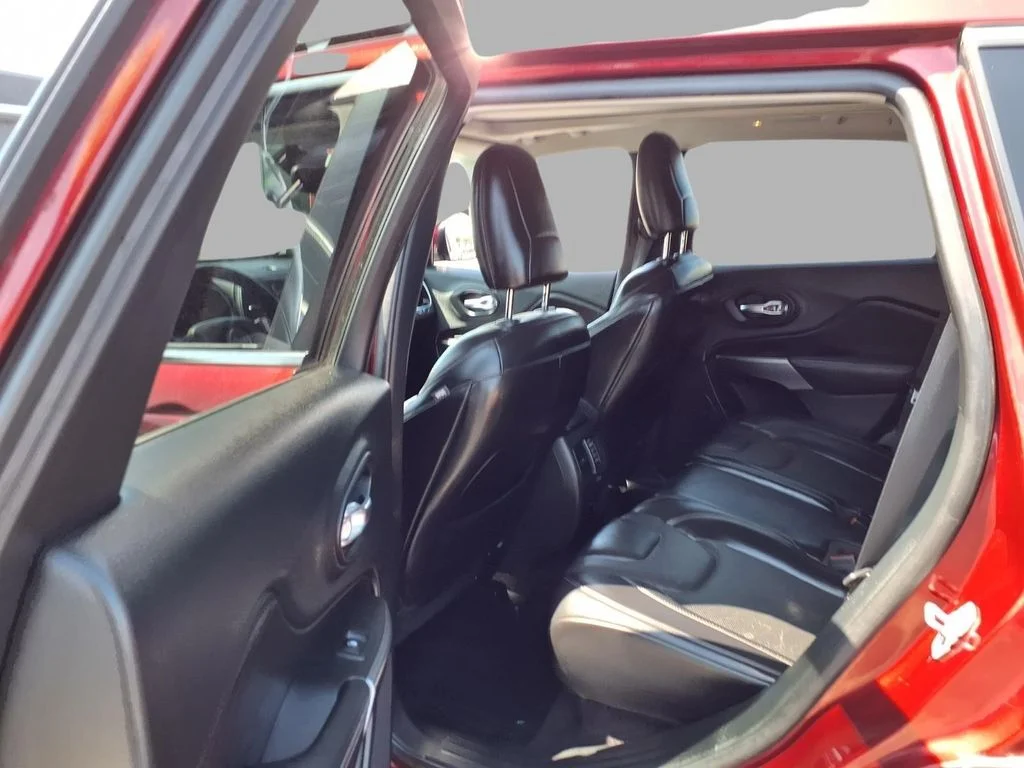 Used 2019 Red Jeep Limited image 23