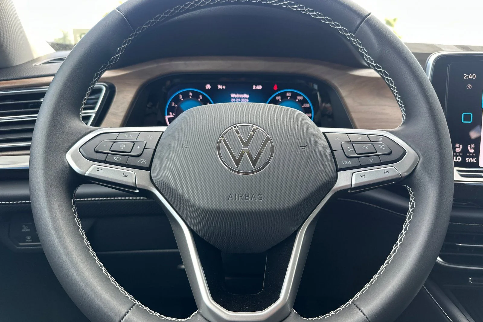 2026 Volkswagen Atlas SE - Photo 24