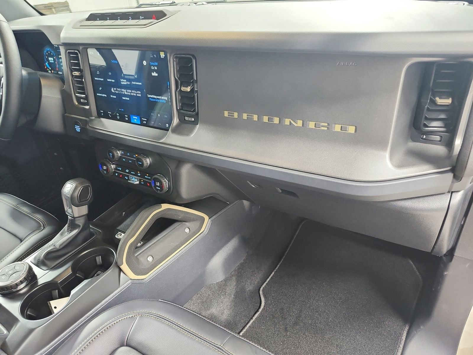 New 2026 Desert Sand Ford Badlands® image 43