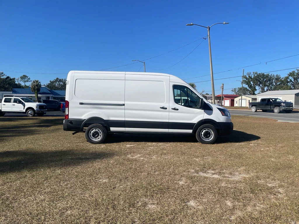 2026 Ford Transit Van Base - Photo 6