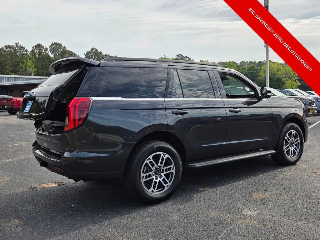 New 2026 Dark Matter Gray Metallic Ford Active image 12