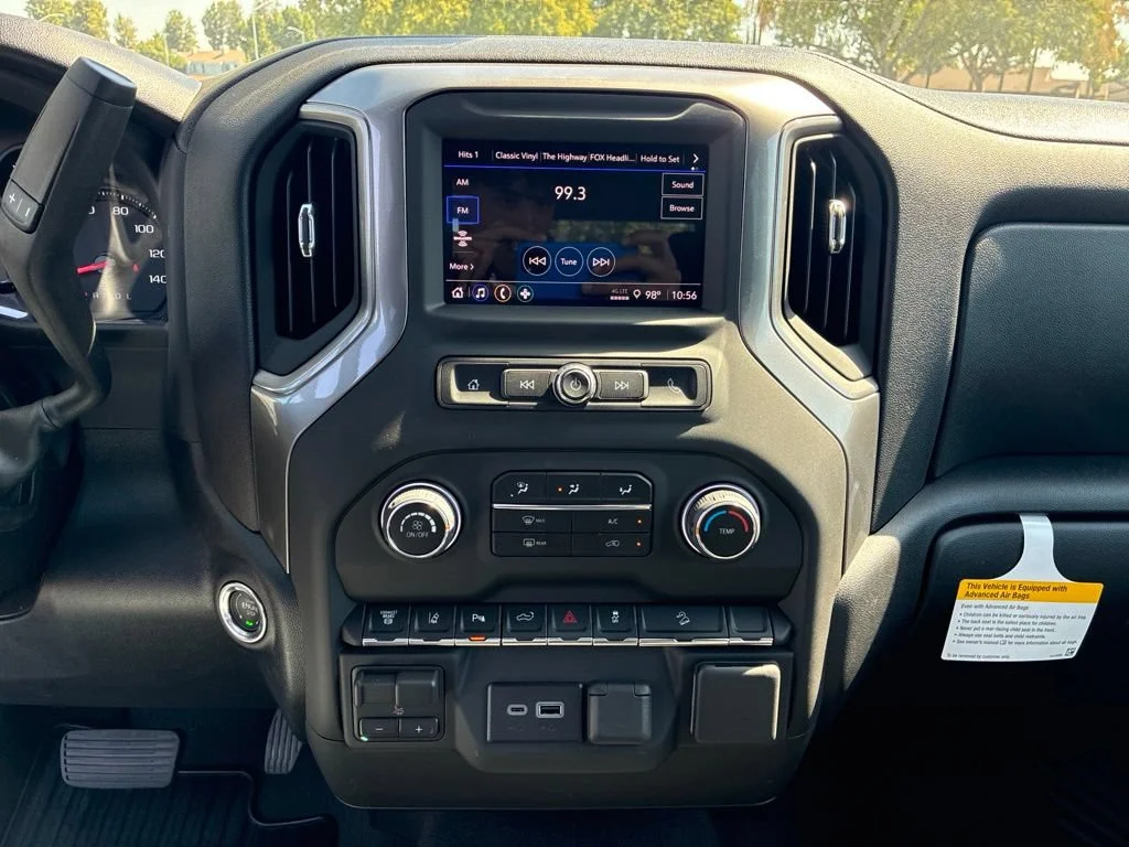 2026 Chevrolet Silverado 2500 HD Custom - Photo 11