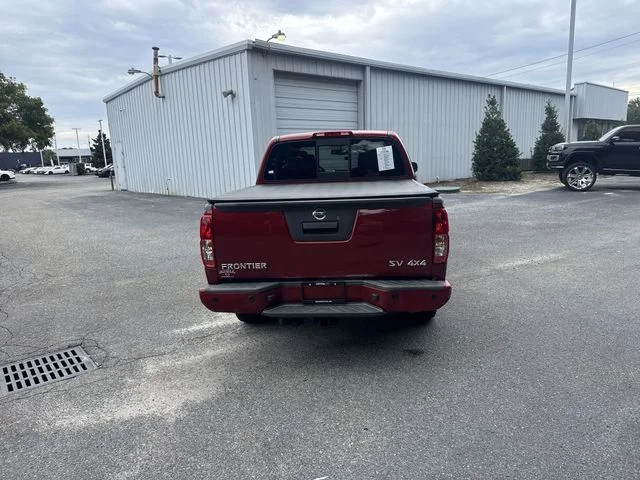 Used 2020 Red Nissan SV image 6