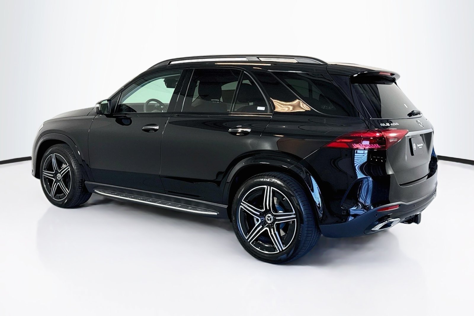 New 2026 Black Mercedes-Benz GLE 450 image 7