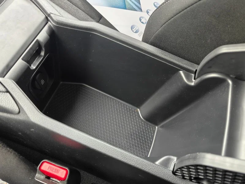 Used 2025  Honda LX image 33