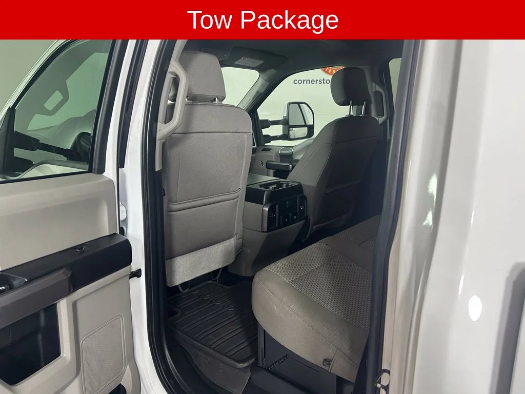 Used 2021 White Ford XLT image 12