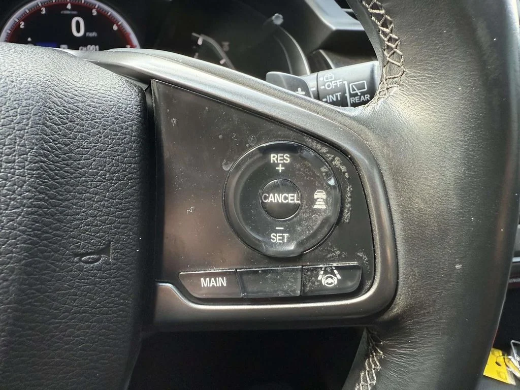 Used 2021  Honda Sport Touring image 23