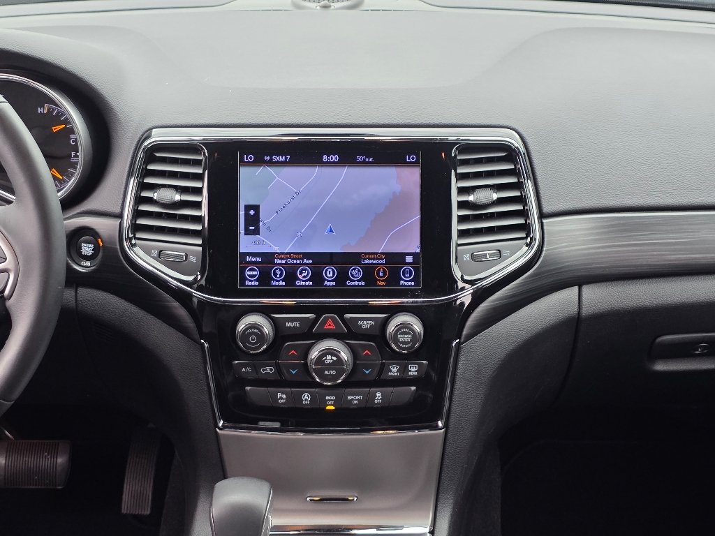Used 2019 Billet Silver Metallic Clear Coat Jeep Altitude image 3