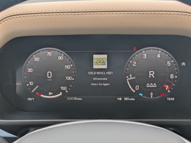 New 2026 Fuji White Land Rover X-Dynamic SE image 30