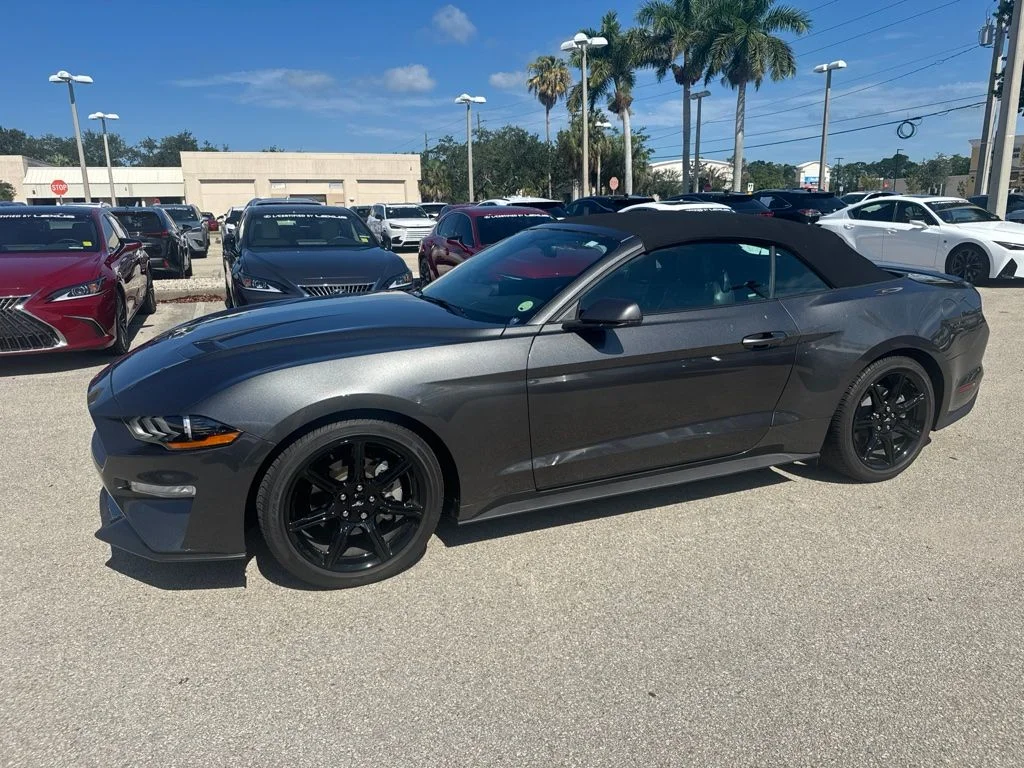 Used 2020 Gray Ford EcoBoost Premium image 10