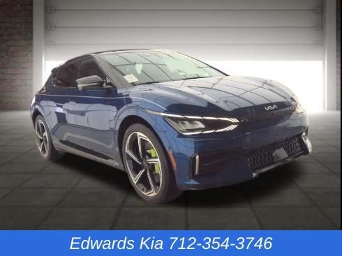 Used 2023 Kia EV6 GT with VIN KNDC5DLE8P5138699 for sale in Council Bluffs, IA