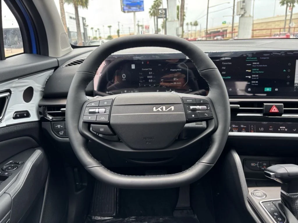 2026 Kia Sportage SX - Photo 10