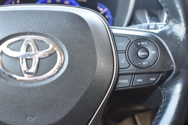 Used 2022 Black Toyota XLE image 22