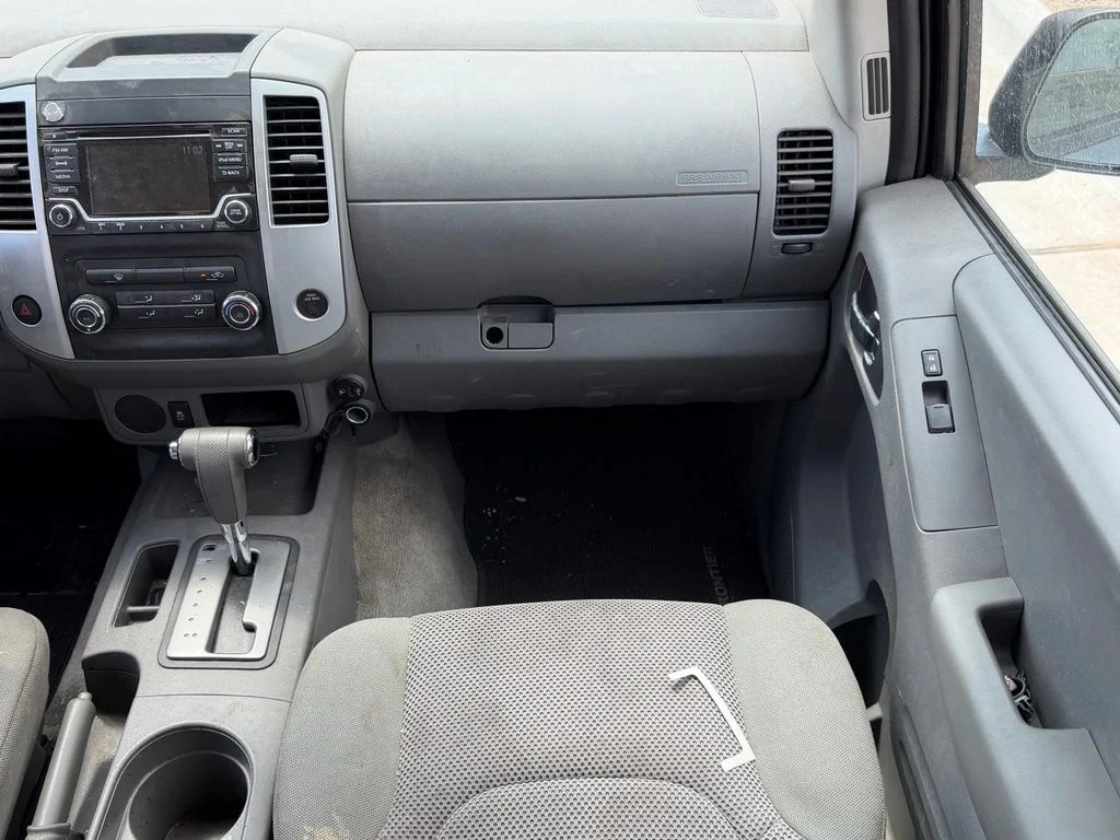 Used 2018 Gray Nissan SV image 11