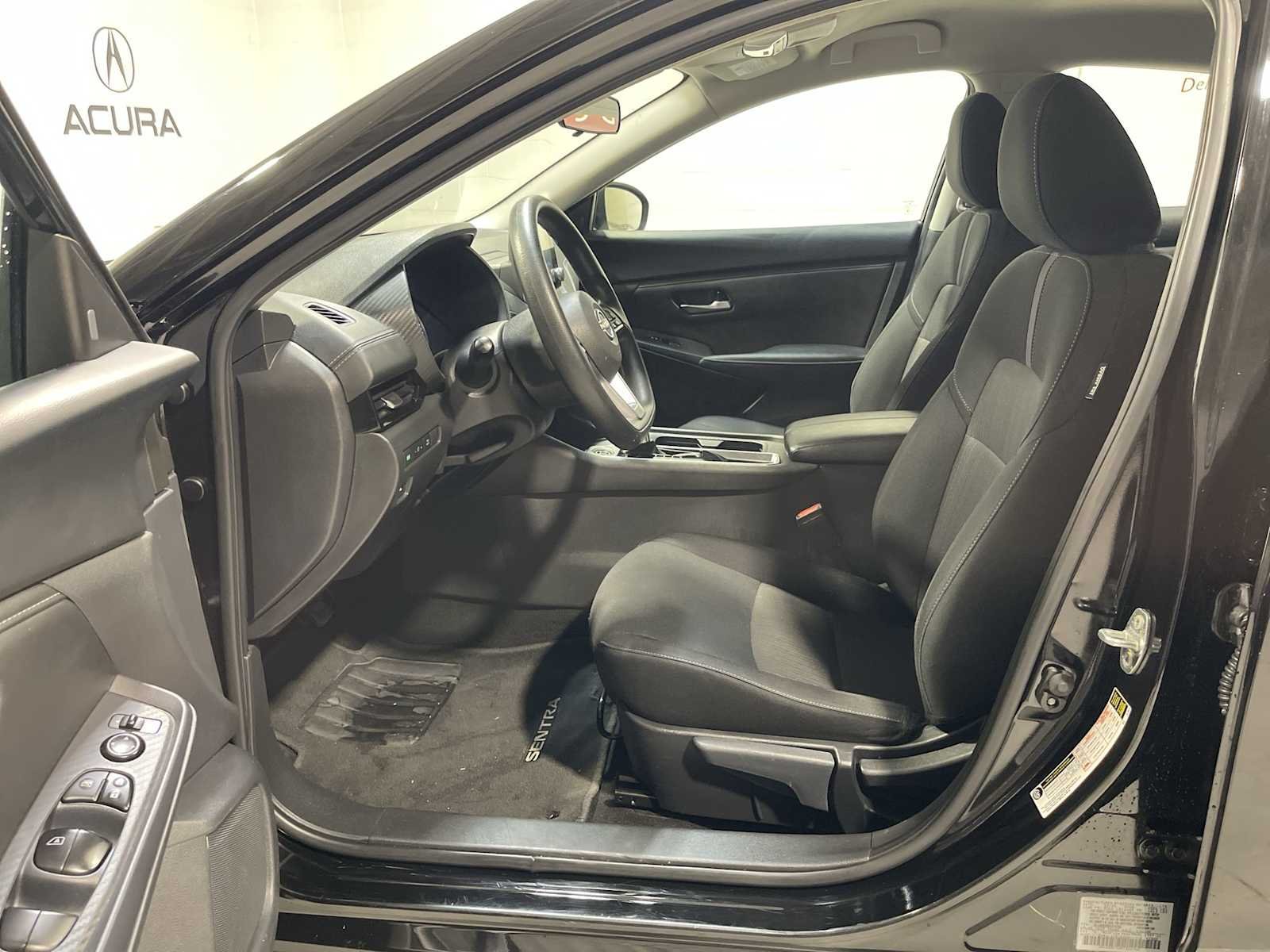 Used 2024 Nissan Sentra SV with VIN 3N1AB8CV5RY315760 for sale in Verona, NJ
