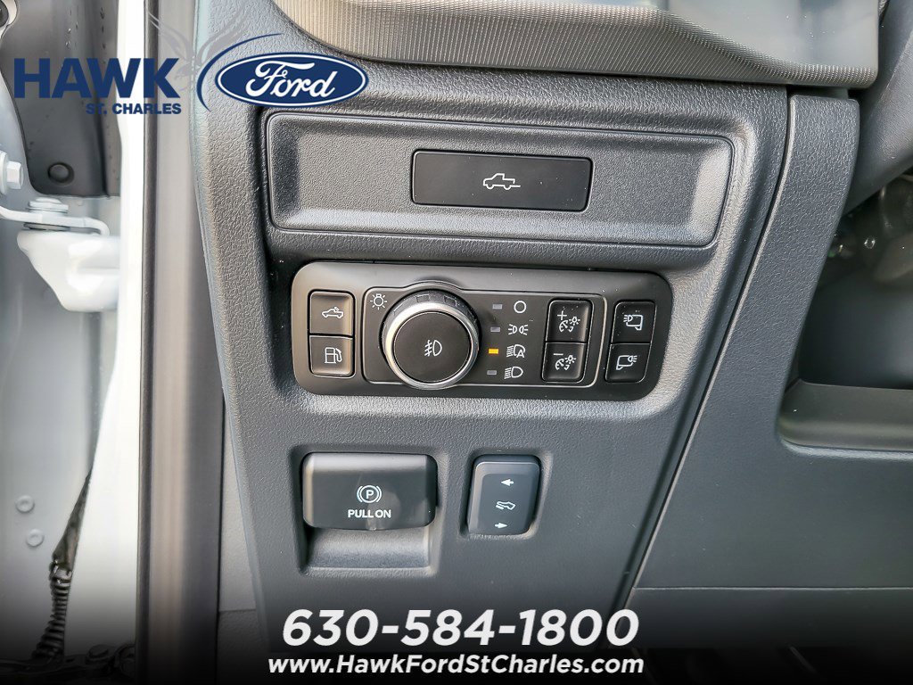 New 2026 Oxford White Ford Lariat® image 19